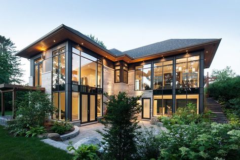 1: Cross hipped roof 60s Mansion Exterior, Kismet House, Modern Mansions, Eksterior Modern, Hip Roof, Roof Styles, Architectural Lighting, Urban Oasis, Big Windows