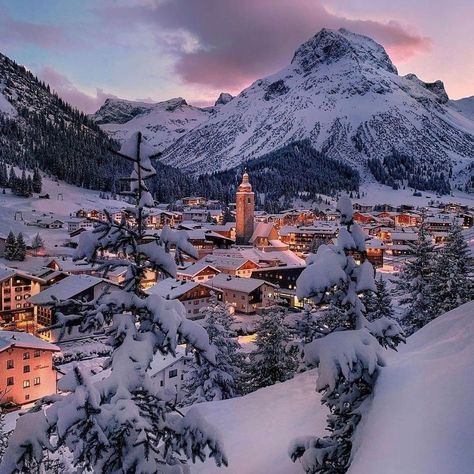 Archımatıc on Twitter: "Lech, Austria! 🥺🇦🇹… " Austria Winter, Ski Village, Marsa Alam, Ao Nang, Mountain Photos, Pretty Landscapes, Voyage Europe, Winter Scenery, Mountain Town