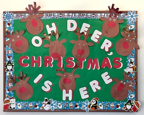 Deer Bulletin Board Ideas, Oh Deer Christmas Is Here Bulletin Board, Christmas Boards For Preschool, Preschool Art Bulletin Board, December Bulletin Boards For Preschool, Christmas Bulletin Board Ideas Preschool, Reindeer Bulletin Board, Reindeer Bulletin Boards, Preschool Bulletin Board