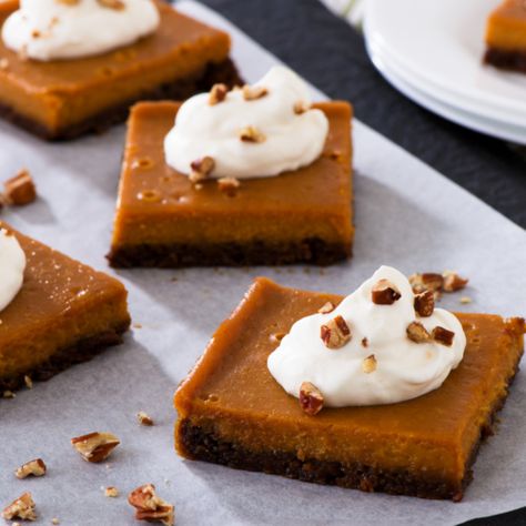 Pumpkin Pie Bars - E.D.SMITH® Pumpkin Pie Filling Recipes, Specialty Desserts, Healthy Pumpkin Pies, Pie Filling Recipes, Traditional Pumpkin, Pumpkin Pie Bars, Pumpkin Desserts, Sweetened Whipped Cream, Almond Crusted