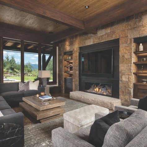 Mountain House Game Room, Basement Themes, Stowe House, Bayern Germany, Small Sitting Areas, Rustic Family Room, Montana House, Mountain Modern Home, Tv Over Fireplace