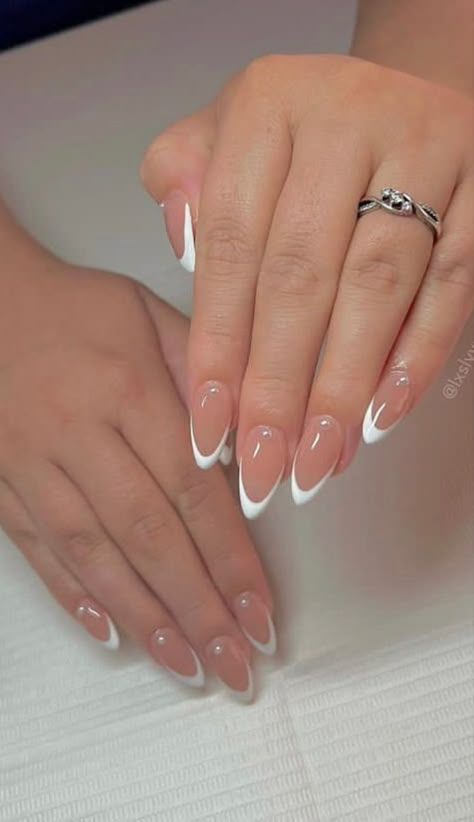 Uñas Aesthetic, White Tip Nails, Uñas Ideas, Ideas Uñas, French Tip Nail Designs, Hard Nails, White French Tip, French Tip Acrylic Nails, French Acrylic Nails