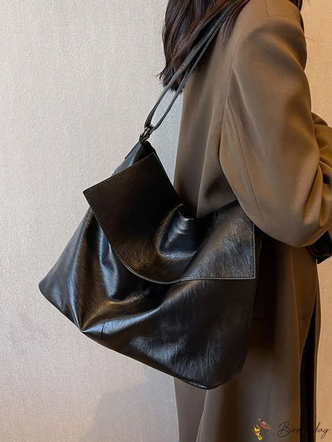 BirdinBag - Spacious Flap Hobo Bag with Roomy Interior Black Leather Hobo Handbags, Big Bag Outfit, Leather Tote Bag Outfit, Cross Bags For Women, Baggy Bag, Crossbody Bag Outfit, Cross Shoulder Bag, Slouchy Hobo Bag, Sacs Design