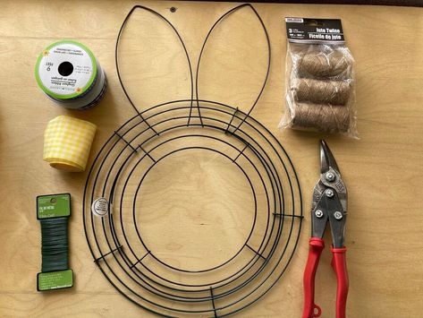 Bunny Wreath Diy Dollar Stores, Bunny Wire Wreath Diy, Dollar Tree Rabbit Wreath, How To Make Bunny Ears, Bunny Butts Wreaths Diy, Dollar Tree Bunny Wreath Diy, Wire Bunny Wreath, Dollar Tree Easter Bunny Wreath, Dollar Tree Easter Wreath