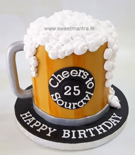 Beer Birthday Cake For Men, Beer Cakes For Men, 3d Fondant Cake, Birthday Cake Beer, 40th Birthday Cakes For Men, Kue Fondant, Birthday Beer Cake, Beer Mug Cake, 25th Birthday Cakes