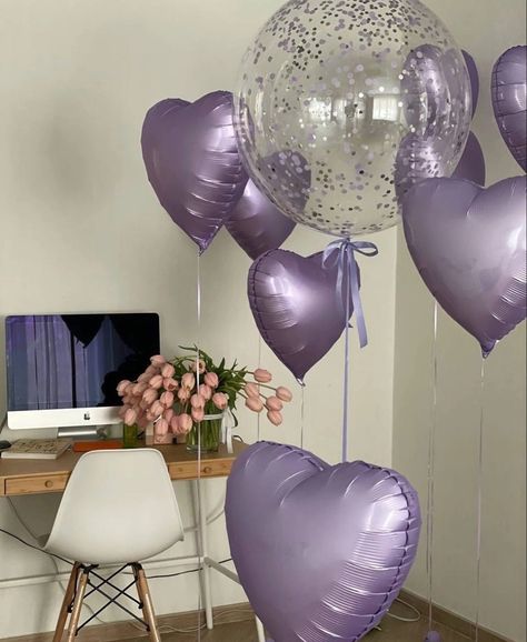 Purple Balloon Aesthetic, Birthday Decorations Lilac, Lavender Aesthetic Birthday, Pastel Purple Birthday Theme, Purple And White Balloons, Balloon Decorations Purple, Bachelorette Party Ideas Purple, Purple Birthday Theme Party Ideas, Purple And Green Birthday Party Ideas