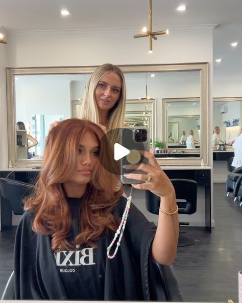 Bixie Colour Hair Salon Sydney on Instagram: "Cowgirl COPPER 🧡🧡 Things you need to know if you’re thinking about going copper. * Trust the process. Usually the colour developing on your head will look nothing like the end result, so don’t freak out while you’re sitting in the chair ( even tho we do sometimes till we get you to the basin to rinse 🙂😅) * Copper can be a high maintenance colour as it’s vibrancy fades the quickest, so regular glosses are essential, (although the fade is so pretty), I recommend every 6-8 weeks to maintain. * It’s FUN!!! From Auburn, to ginger to cowgirl brunette, there’s a shade for everyone. Now… have we convinced you try to #cowgirlcopper? 🥰 #hairtransformation #hairtutorial #cowgirlcopper #copperhairinspo #bixieblend" Cowboy Copper Lowlights On Blonde Hair, Bixie Colour Hair, Blonde To Copper Hair Before And After, Copper With Blonde Highlights, Cowgirl Copper Hair, Bixie Colour, Cowgirl Copper, Hair Chart, Copper Balayage