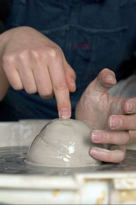 In this video you will learn how to center clay on the potter's wheel for beginners. Follow my 3 steps, and you will learn how to center perfectly, every time! How To Do Pottery, How To Use A Pottery Wheel, How To Throw Pottery On A Wheel, Beginner Pottery Ideas Wheel, Pottery Wheel For Beginners, Pottery How To, How To Make Pottery At Home, How To Center Clay On Wheel, Beginner Ceramics Projects Pottery Wheel