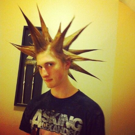 Liberty Spikes With Bangs, Liberty Spikes Men, Punk Liberty Spikes, Liberty Spikes Hair, Spike Hairstyle, Hair Spikes, Yuh Huh, Liberty Spikes, Funky Artwork