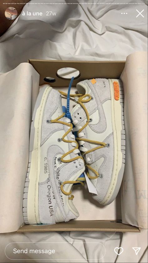 Off White Dunks, White Dunks, Off White X Nike, Nike Off White, Off White Mens, Shoe Inspo, How To Make Shoes, Vans High Top Sneaker, Vans Sk8