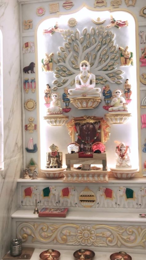 Instagram video by Mahima Jain • 22 June 2022 at 14:46 Jain Puja Room Design, Jain Home Mandir Design, Jain Mandir Design For Home, Jain Mandir Design, Jain Mandir Design Puja Room, Jain Pooja Room Designs, Jain Temple Design For Home, Dev Ghar, Jain Mandir