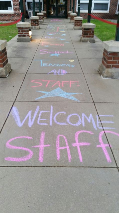 Teacher appreciation week ideas Chalk Art Teacher Appreciation, Teacher Contest Ideas, Chalk The Walk For Teachers, Teacher Appreciation Chalk Art, Teacher Appreciation Week Ideas, Appreciation Week Ideas, Teacher Appreciation Poster, Staff Lounge, Walk Idea