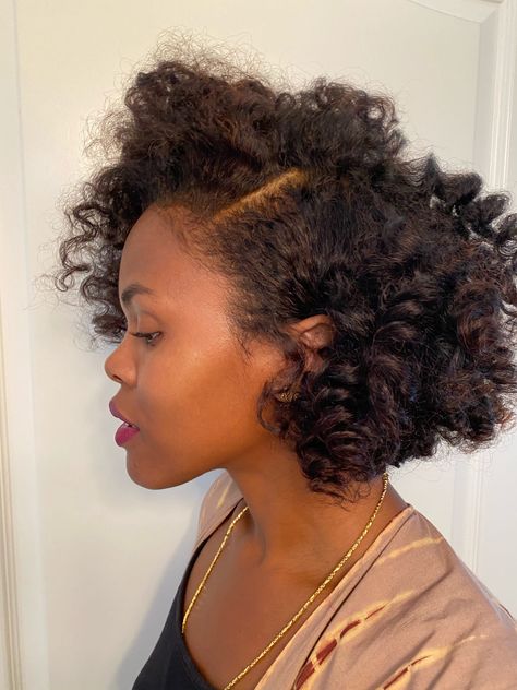 Bantu Knot Outs on Super Fine, Blow Dried Natural Hair With Pictures! - Curly Nikki Bantu Knots With Braids, Blow Dried Natural Hair, Blow Dry Natural Hair, Braid Out Natural Hair, Braids Kids, Natural Hair Blowout, Dry Natural Hair, Cabello Afro Natural, Bantu Knot