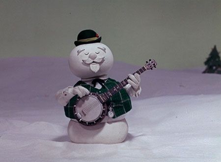 I love Burl Ives as the Snowman, Silver & Gold is one of my fav Christmas songs.     Rankin-Bass Christmas special: Rudolph the Red-Nosed Reindeer w/Burl Ives as the singing onscreen narrator called "Sam the Snowman" (1964) Christmas Cartoon Movies, Sam The Snowman, Christmas Tv Shows, Burl Ives, Rudolph Red Nosed Reindeer, Classic Christmas Movies, Rudolph The Red Nosed Reindeer, Christmas Cover, Christmas Shows