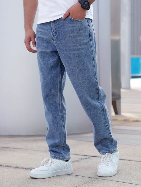 Mens Blue Jeans Outfit Casual, Lose Fit Jeans Outfit Men, Mens Jeans Straight Fit, Regular Pants Outfit Men, Relax Jeans Outfit, Straight Leg Mens Jeans, Men Straight Jeans, Relaxed Fit Jeans Men Outfit, Relaxed Pants Outfit Men