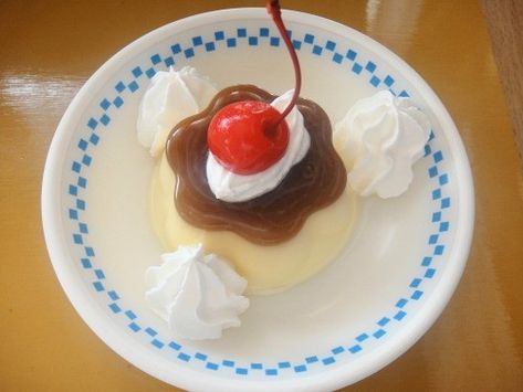 Japanese Pudding, كريم كراميل, 귀여운 음식 그림, Think Food, Kawaii Food, Cute Desserts, Food Obsession, Cute Cakes, Cafe Food