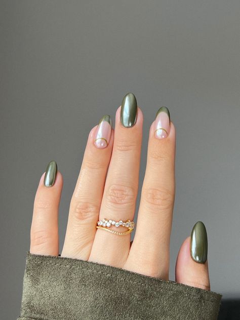 #greennails #glazeddonutnails #chromenails #shinynails #fallnails #nailideas #frenchnails nailtrends, autumn nails, spooky season, simple nail art, diy nails, tutorial , nail inspo #Nails #nailart #naildesigns #nailtrends #nailinspiration #nailinspo #nailideas #naturalnails #diymanicure #diynails #fallnails #fallmood #fall2023 #fallbeauty #aestheticnails #beautyhacks #nailvideos #jewelry #pearlescentnails #halfmoonnails Chrome Nails Designs, Green Nail Designs, Cute Nails For Fall, Green Nail, Cat Kuku, Nail Inspiration, Fall Nail Designs, Chic Nails, Short Acrylic Nails