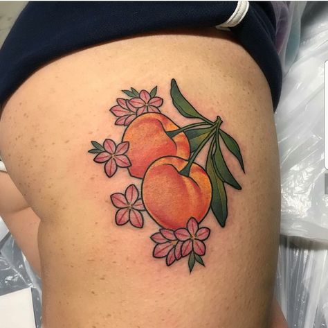 Buttocks Tattoo, Sweet Tattoos, Peach Flowers, Barbie Friends, Color Tattoo, Flower Tattoos, Traditional Tattoo, Maple Leaf Tattoo, Paw Print Tattoo