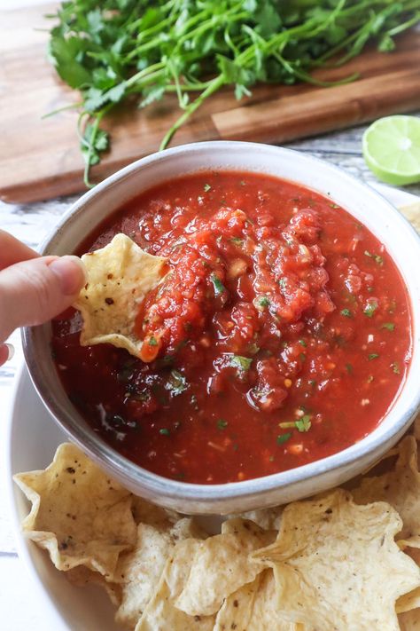 Easy Homemade Salsa Without Onion - Bless This Meal Salsa Recipe Without Onions, Salsa With No Onions, No Onion Salsa Recipes, Salsa Without Onions, Garlic Salsa Recipe, Cold Dip, Cold Dip Recipes, Easy Homemade Salsa, Cold Dips