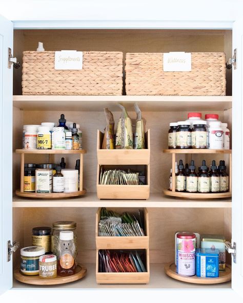 Having a wellness cabinet will make you feel healthier even if you don’t use it - guaranteed! #notadoctor 👩🏻‍⚕️ Find these pieces, and our… Wellness Cabinet, Wellness Organization, Medicine Cabinet Organization, Pantry Organisation, Organized Pantry, Home Edit, Medicine Organization, College Organization, Kitchen Organization Pantry