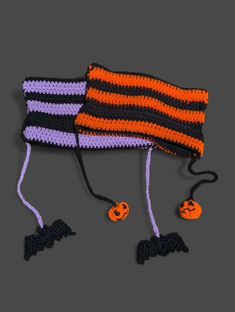 Handmade crochet hat.  Spooky Halloween cat hat! Black and Orange striped square beanie hat with dangling strings and Jack-o'-lanterns on the sides. Or Black and Purple square beanie hat with dangling strings and Bats on the sides. One size fits most. Halloween Crochet For Beginners, Crochet Halloween Clothing, Black Yarn Crochet Projects, Crocheted Halloween Costumes, Halloween Crochet Accessories, Halloween Crochet Beanie, Halloween Crochet Hats, Crochet Beanie Ideas, Square Beanie