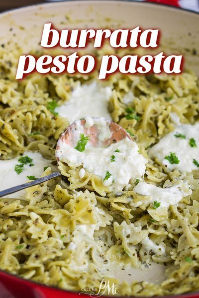 Burrata Basil Pesto Pasta is a quick & simple recipe with its bold flavors is perfect for weeknights. #pasta #pesto #burrata #dinner #recipes Burrata Dinner, Pesto Burrata, Burrata Recipe, Basil Pesto Pasta, Pasta Pesto, Pasta Meals, Yummy Dishes, Noodle Recipe, Basil Pasta