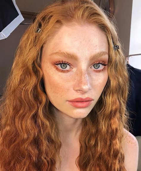 Ginger Makeup, Redhead Makeup, Makeup Tip, Glow Skin, Braut Make-up, Amazing Hair, Teen Hairstyles, Pale Skin, Ginger Hair