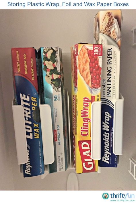 This is a guide about storing plastic wrap, foil and wax paper boxes. All those food wrap boxes can take up less space in the kitchen when you get a little creative. Upcycle Containers, Kitchen Wrap, Freezer Bags, Food Wraps, Paper Boxes, Cling Wrap, Tin Foil, Diy Upcycle, Foil Paper