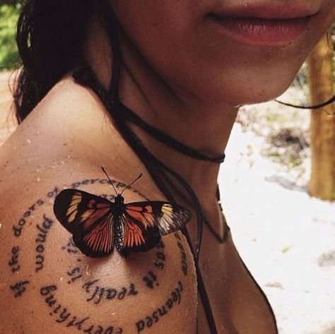 Spiral Tattoo, Spiral Tattoos, Wiccan Spell Book, Summer Wines, Hippie Vibes, Simplistic Tattoos, Creative Tattoos, Shoulder Tattoo, Dreamcatcher Tattoo