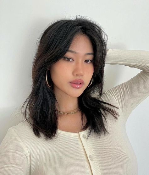 Asian Hair Inspo, Asian Brown Hair, Jihoon Kim, Straight Black Hair, Straight Hair Cuts, Asian Short Hair, Medium Short Hair, Haircuts For Medium Hair, Haircuts Straight Hair