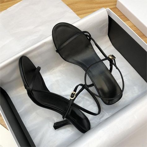 4 color cheap price women's Simple high heel sandals 1993 https://m.alibaba.com/product/1600794964994/4-color-cheap-price-women's-Simple.html?__sceneInfo={"cacheTime":"1800000","type":"appDetailShare"} Low Sandals, Straw Shoes, Wedding Shoes Pumps, Sandals Woman, Strappy High Heels Sandals, Leather Suit, Chic Sandals, Shoes High Heels, Strappy High Heels