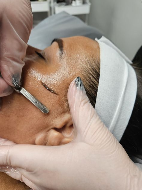 Dermaplaning gives your face the glow-up it needs and wants by removing dead skin cells and vellus hair that clog your pores and make your complexion dull. In doing so, it helps prevent fine lines and wrinkles, allows for better product penetration, and gives your skin a smooth texture. Are you ready to experience dermaplaning for yourself to get that radiant, picture-perfect complexion? 509-961-6555 #dermaplane #loveyourskin #barebliss #resultsdrivenskincare #yakima #beauty #dermaplaning Dermaplaning Aesthetic, Dermaplaning Before And After, Esthetics Instagram, Dermaplaning At Home, Dermaplaning Facial, Vellus Hair, Medical Aesthetician, Skin Care Pictures, Needs And Wants