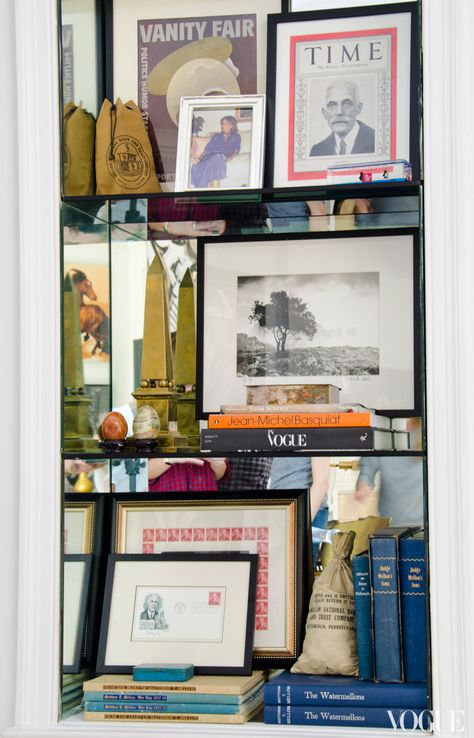 Family Alters Styled Bookcase, Awards Display, Cheap Wall Art, Budget Decorating, Bookshelf Styling, Space Ideas, Shelf Styling, Small Details, Book Shelf