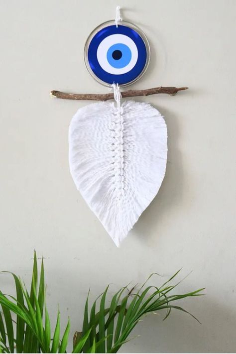 Wall hangling with feather detail and evil eye Gifts For Co Workers, Evil Eye Wall Hanging, Mehndi Designs For Kids, Easy Diy Christmas Gifts, Brother And Sister Love, Out Of Love, Room Redesign, Macrame Patterns Tutorials, Diwali Gifts