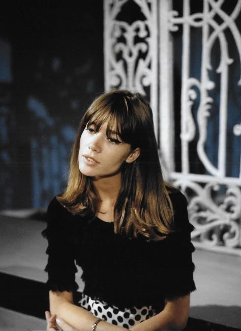 Francoise Hardy, A Woman, Hair