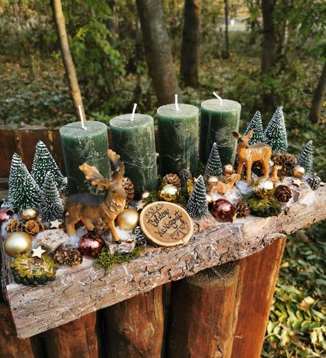 Advent Wreath 2023, Advent Whreat, Dining Table Candle Decor, Table Candle Decor, Homemade Advent Wreath, Dining Table Candle, Diy Advent Wreath, Christmas Deer Decorations, Advent Wreath Diy