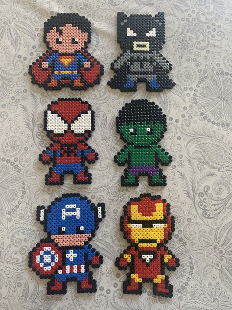 Superhero Perler Beads, Superhero Perler Bead Patterns, Perler Beads Ideas Marvel, Iron Man Perler Beads, Spider Man Perler Bead Pattern, Disney Pearler Beads, Perler Bead Patterns Marvel, Perler Beads Marvel, Avengers Perler Beads