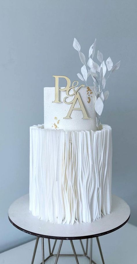 wedding cake, wedding cake ideas, wedding cake trends, 3 tier wedding cake, popular wedding cakes, best wedding cake designs, beautiful wedding cakes, wedding cake ideas 3tier, unique wedding cake designs Popular Wedding Cakes, Cake Designs Beautiful, Wedding Cake Two Tier, Romantic Wedding Cakes, Ruffled Wedding Cake, 2 Tier Wedding Cake, Elegant Wedding Cake Toppers, 2 Tier Wedding Cakes, 3 Tier Wedding Cake