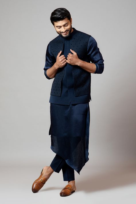 Buy Blue Suiting Embroidered Bundi And Draped Kurta Set For Men by Paarsh Online at Aza Fashions. Nehru Jacket For Men, Cutdana Work, Cape Jumpsuit, Kurta Set For Men, Embroidered Motifs, Nehru Jacket, Nehru Jackets, Honeycomb Pattern, Embroidered Neckline