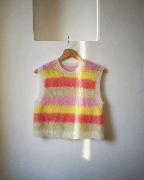 Cream Gelato Vest 🍧🍧🍧  The initial inspiration for the SUGAR collection came from these colors. When I first saw them in a yarn shop, I could almost taste their sweetness.   Hand knitted slowly in Prague 🩷 to be cherished  🩷 Knit Vest Handmade, Mohair Vest Crochet, Mohair Sweater Vest, Mohair Vest, Jumper Ideas, Knitting Vest, Vest Knitted, Diy Clothes Life Hacks, Knitted Vest