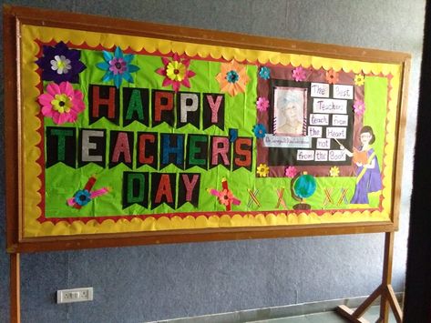 Teachers Day Bulletin Board Ideas, Teachers Day Decoration, File Decoration, Iphone Wallpaper Quotes Inspirational, Teachers Day Greetings, Soft Board, Alphabet Drawing, File Decoration Ideas, Teachers Day Card