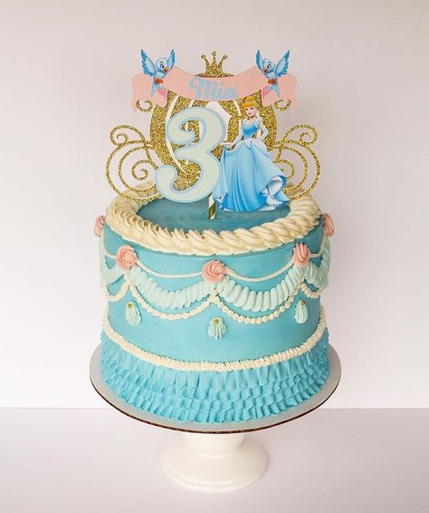 Macy Schmelzer (@birdies.cupcakes) • Instagram photos and videos Cinderella Birthday Banner, Cinderella Birthday Cake Topper, Cinderella Princess Cake, Cinderella Theme Cake, Cinderella Birthday Theme, Cinderella Cake Designs, Cinderella Birthday Cake, Cinderella Cake Topper, Cake Topper Princess