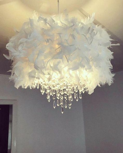 35 Environmental DIY Lighting for Home Decor DIY lamps, DIY decor, home decor, recycle home decor Diy Chandelier Ideas, Diy Lamps, Chandelier Ideas, Feather Chandelier, Feather Lamp, Diy Lampe, Shelves Diy, Diy Chandelier, Diy Lamp Shade