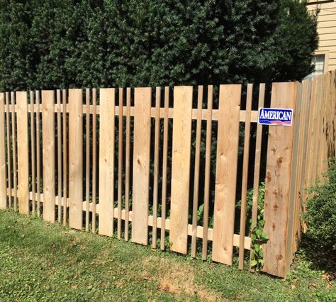 Wooden Picket Fence, Wood Picket Fence, Wood Fence Design, Fence Pickets, Modern Fence Design, Privacy Fence Designs, Cheap Fence, Patio Fence, Fence Styles