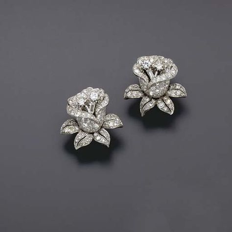 Ear Clips, Diamond Flower, Jewelry Cleaner, Gems Jewelry, Ear Jewelry, Silver Diamonds, 925 Sterling Silver Jewelry, Flower Earrings, Ring Verlobung