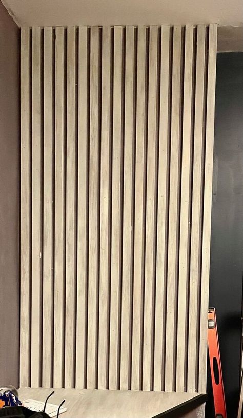 Diy Wood Strip Accent Wall, Wood Wall Projects Easy Diy, Diy Wood Slats Wall, Slat Feature Wall Bedroom, Plywood Slat Wall, Removable Wood Slat Wall, Diy Fluted Wall Panel, How To Make A Slat Wall, Cheap Slat Wall Diy