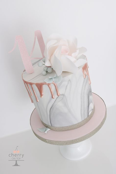 Marble & Rose Gold Drip Birthday Cake White And Rose Gold Birthday Cake, Rose Gold Marble Cake, Marble Birthday Cake For Women, Teenager Cakes Girl 13th Birthday, Cakes For Girls Birthday Teenagers, Teen Cakes For Girls 13th Birthday, Birthday Cakes For Teenage Girls Ideas, Birthday Cake For Teenage Girl, Gold Drip Birthday Cake