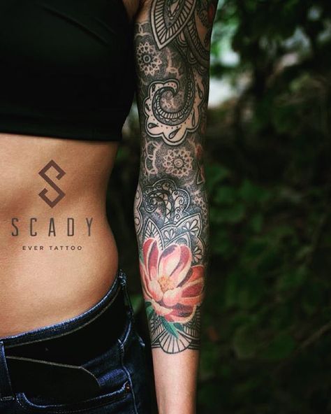 thatattoozone: “ Scady Alyoshka ”                                                                                                                                                      More Caveira Tattoo, Beautiful Medusa, Mandala Arm Tattoo, Medusa Tattoos, Colored Tattoos, Photo Realism, Mandala Tattoo Sleeve, See Tattoo, Tattoo Me