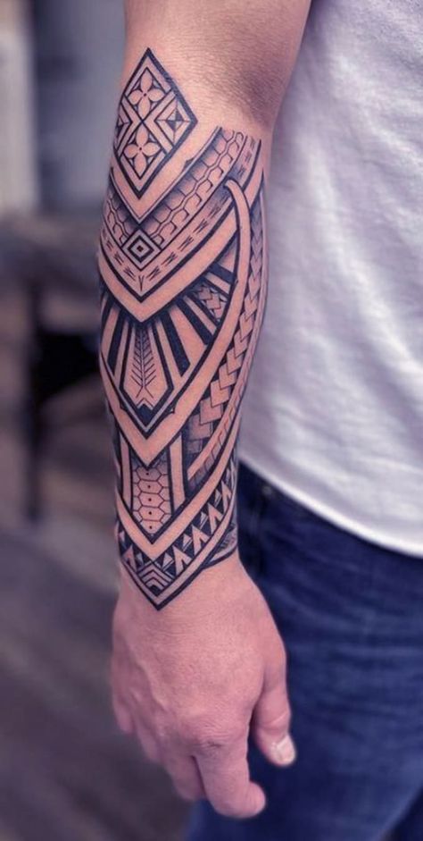 Sleeve Tattoos For Guys, Catrina Tattoo, Pola Tato, Half Sleeve Tattoos, Forearm Band Tattoos, Band Tattoo Designs, Maori Tattoo Designs, Cool Arm Tattoos, Tattoo Inspiration Men