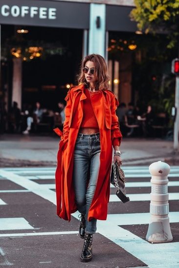 Trenchcoat Outfit, Fall Photo Shoot Outfits, Chique Outfit, Fall Fashion Coats, Style Désinvolte Chic, Orange Coat, Red Trench Coat, Boating Outfit, Coat Outfit